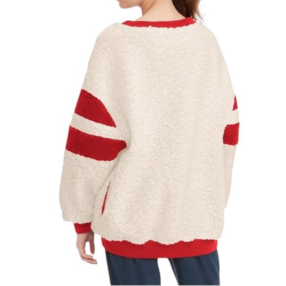 Chicago Bulls Tommy Jeans Oatmeal/Red Mindy Sherpa Pullover Sweatshirt – Sz S - Picture 3 of 10